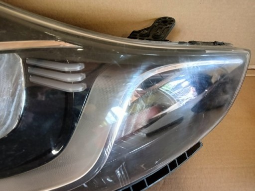 LAMPA FAR DESNA STRANA HYUNDAI IX20 IX 20 10-