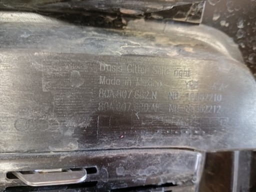 MREŽICA BRANIKA PREDNJA STRANA DESNA AUDI Q5 II 2 80A REDIZAJN 20-