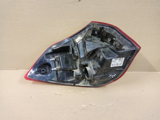 LAMPA FAR DESNA STRANA ZADNJA ZADNJI HYUNDAI I20 II REDIZAJN 18-