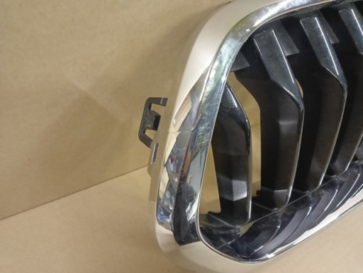 MASKA GRIL DESNA STRANA BMW X2 F39 17- MASKA GRIL DESNA STRANA BMW X2 F39 17-