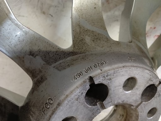 ALUMINIJSKA FELGA AUDI R8 4S 20X8,5 ET42 5X112