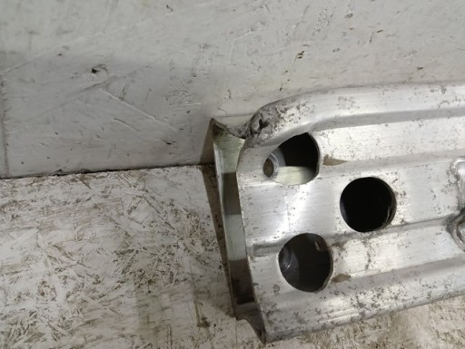 GREDA ISPOD BRANIK PREDNJA STRANA TOYOTA CHR CH-R 16- GREDA ISPOD BRANIK PREDNJA STRANA TOYOTA CHR CH-R 16-