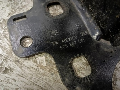 GREDA ISPOD BRANIK PREDNJA STRANA VW NEW BEETLE 5C5 11-