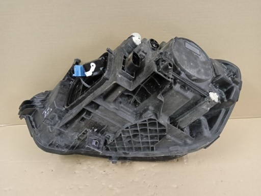 LAMPA FAR DESNA STRANA FULL LED MERCEDES W118 A118 118 CLA 19-