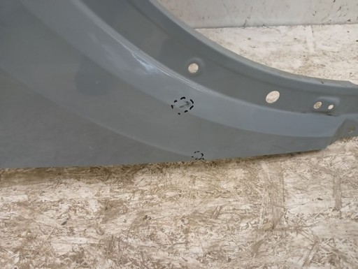 BLATOBRAN DESNA STRANA PREDNJA AUDI Q2 II 2 81A 16-