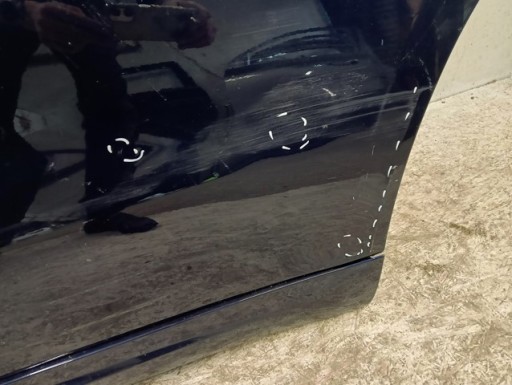 VRATA LIJEVA ZADNJA STRANA ZADNJI MASERATI LEVANTE 16-