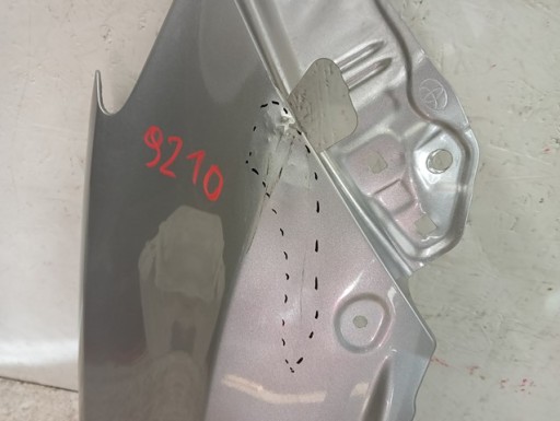 BLATOBRAN DESNA STRANA PREDNJA TOYOTA YARIS CROSS 20-