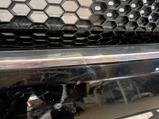 BRANIK PREDNJA STRANA FORD MUSTANG VI 6 REDIZAJN 18-