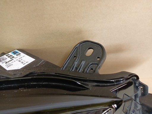 LAMPA FAR DESNA STRANA TOYOTA AYGO X LED 22-