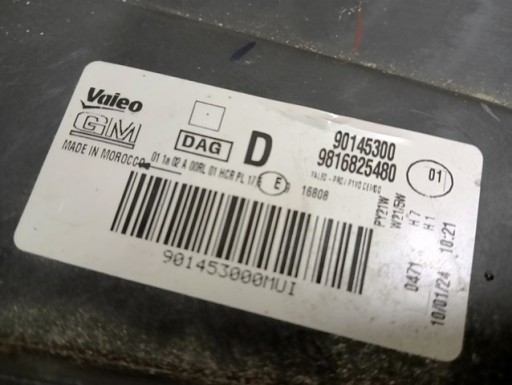 LAMPA FAR DESNA STRANA OPEL COMBO E 18-