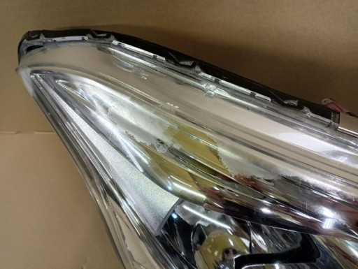 LAMPA FAR DESNA STRANA CITROEN C4 AIRCROSS 12-