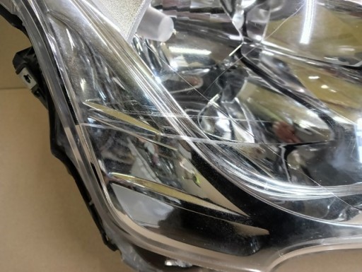 LAMPA FAR DESNA STRANA CITROEN C4 AIRCROSS 12-