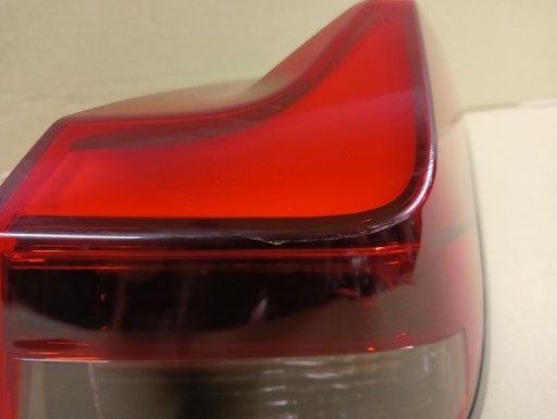 LAMPA FAR DESNA STRANA ZADNJA ZADNJI LEXUS UX LED 18- LAMPA FAR DESNA STRANA ZADNJA ZADNJI LEXUS UX LED 18-