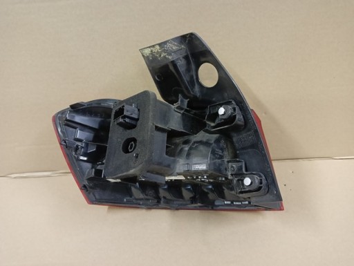 LAMPA FAR DESNA STRANA ZADNJA ZADNJI VW PASSAT B8 3G9 KARAVAN LED REDIZAJN 19-