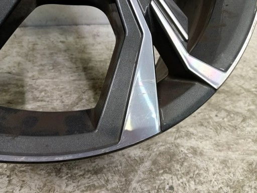 ALUMINIJSKA FELGA AUDI A3 S3 8Y0 18X8 ET46 5X112 8Y0601025H