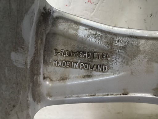 ALUMINIJSKA FELGA AUDI Q5 II 2 80A 19X7 ET34 5X112 80A601025K