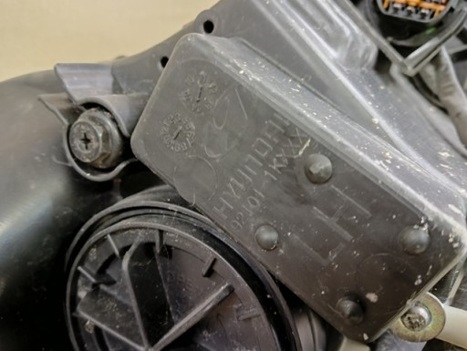 LAMPA FAR LIJEVA STRANA HYUNDAI IX20 IX-20 10-