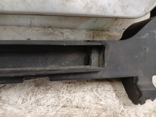 DESNA STRANA KUČIŠTE POJAČANJE ROLETA VOLAN HYUNDAI IONIQ V 5 21-