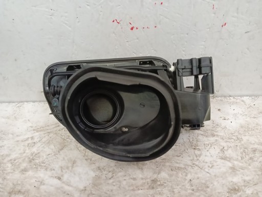KUČIŠTE OTVOR ULJEVANJA GORIVA BMW IV 4 F32 F33 F36 NOVO KUČIŠTE OTVOR ULJEVANJA GORIVA BMW IV 4 F32 F33 F36 NOVO