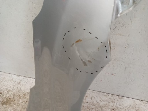 BLATOBRAN DESNA STRANA PREDNJA TOYOTA AVENSIS T27 09-15