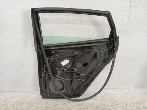 VRATA DESNA ZADNJA STRANA ZADNJI FORD FIESTA MK7 08-17 VRATA DESNA ZADNJA STRANA ZADNJI FORD FIESTA MK7 08-17