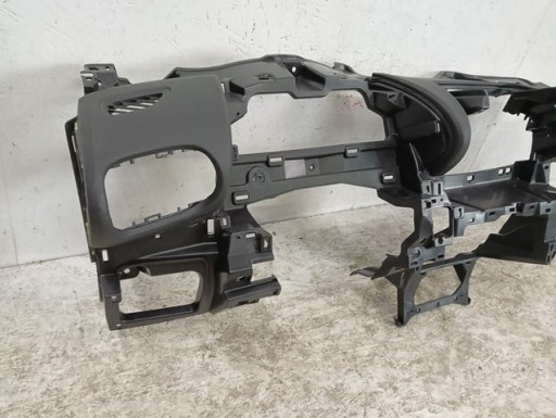 ARMATURA TOYOTA YARIS IV 4 20-