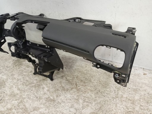 ARMATURA TOYOTA YARIS IV 4 20-