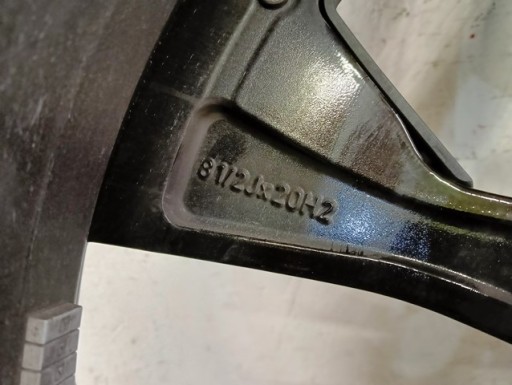 ALUMINIJSKA FELGA BMW 4 G22 G23 G24 G26 INDIVIDUAL 20X8,5 ET35 5X112 8747310