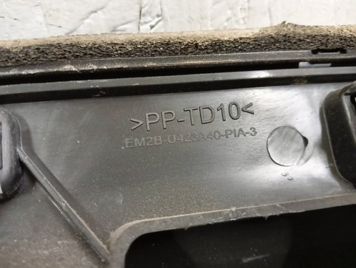 SPOJLER DODATAK NA GEPEKA FORD GALAXY MK4 15-