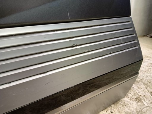 VRATA DESNA  ZADNJA STRANA ZADNJI HYUNDAI IONIQ 5 21-