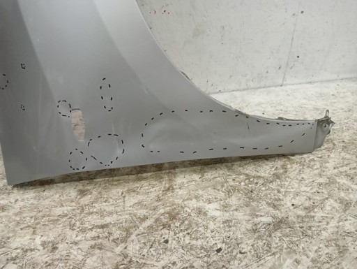 BLATOBRAN DESNA STRANA PREDNJA TOYOTA VERSO 09-13