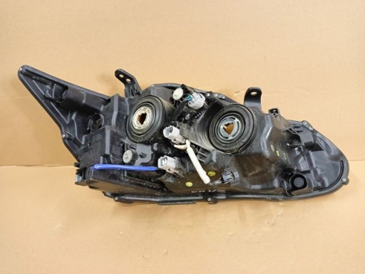 LAMPA FAR LIJEVA STRANA LEXUS CT CT200H LEČA 10- LAMPA FAR LIJEVA STRANA LEXUS CT CT200H LEČA 10-