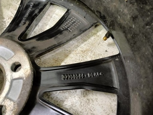 ALUMINIJSKA FELGA VOLVO XC60 XC90 S60 32358566 19X7,5 ET50,5