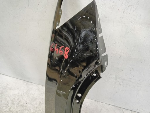 BLATOBRAN DESNA STRANA PREDNJA AUDI Q2 81A 16-