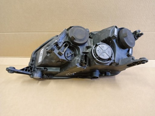 LAMPA FAR DESNA STRANA SKODA RAPID REDIZAJN LED 5JB LAMPA FAR DESNA STRANA SKODA RAPID REDIZAJN LED 5JB