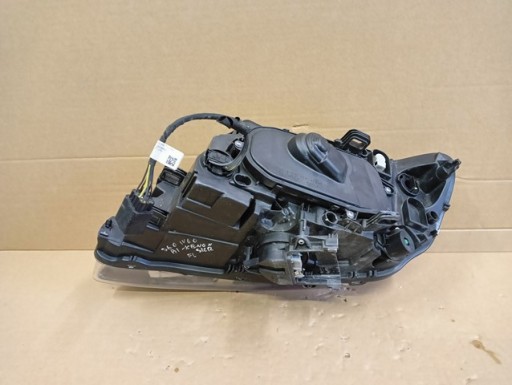 LAMPA FAR DESNA STRANA BI XENON ZAKRETNI VOLVO S60 V60 II REDIZAJN 13-18