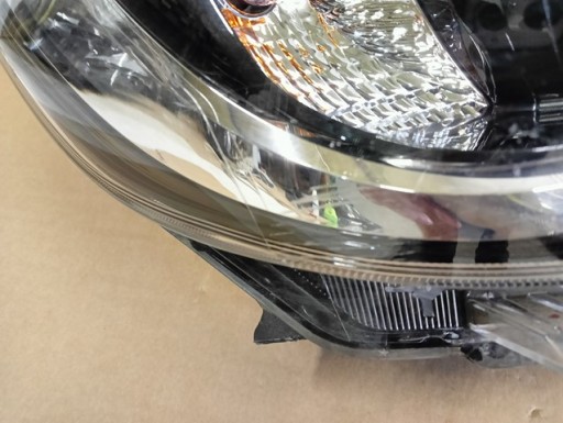 LAMPA FAR DESNA STRANA FULL LED TOYOTA HILUX VIII 8 15-