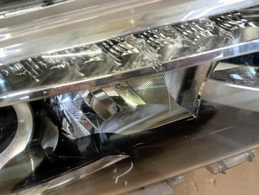 LAMPA FAR DESNA STRANA FULL LED TOYOTA HILUX VIII 8 15-