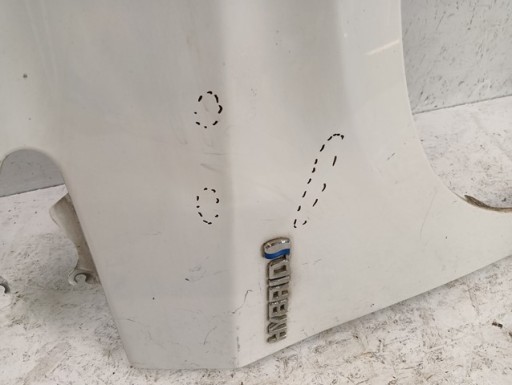 BLATOBRAN DESNA STRANA PREDNJA TOYOTA PRIUS 3 III 2009-