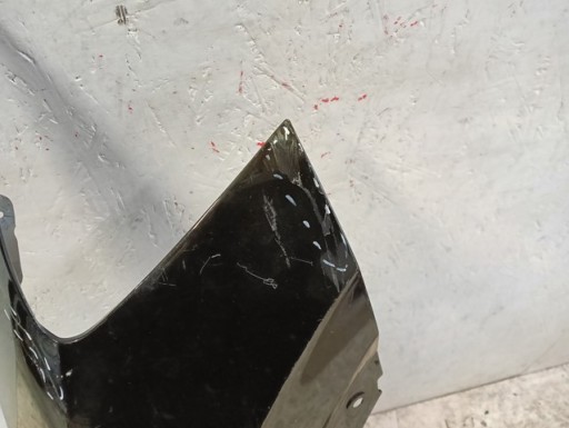 BLATOBRAN DESNA STRANA PREDNJA AUDI Q2 81A 16-