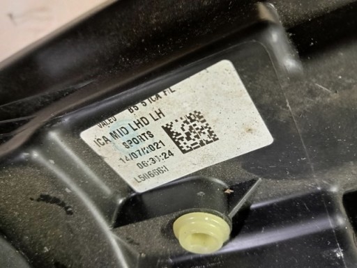 LAMPA FAR LIJEVA STARIRANA FULL LED FORD ECOSPORT STARI TAMNA REDIZAJN 17-