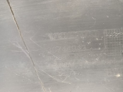 SPOJLER BRANIKA ZADNJI ZADNJA VOLVO S40 II 2