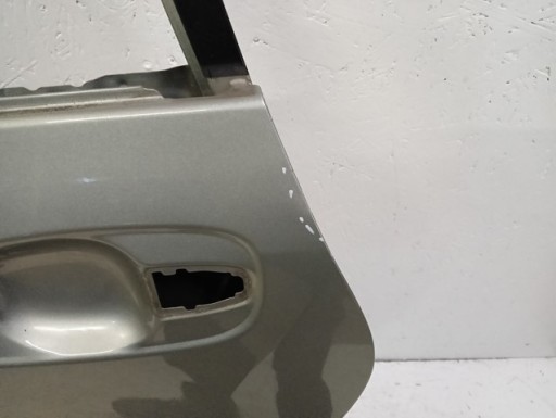 VRATA LIJEVA ZADNJA STRANA ZADNJI TOYOTA VERSO 09-