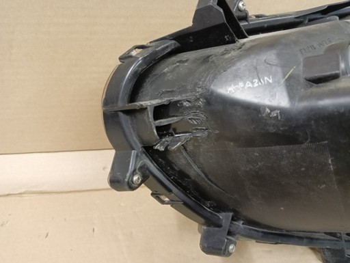 LAMPA FAR DESNA STRANA MITSUBISHI SPACE STAR II 2 13-