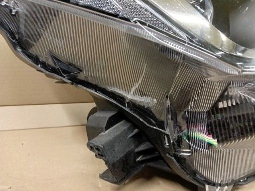 LAMPA FAR DESNA STRANA FULL LED TOYOTA RAV4 RAV-4 IV 4 REDIZAJN 16-