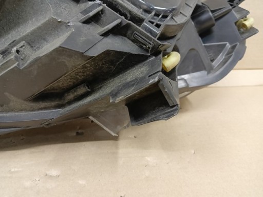 LAMPA FAR DESNA STRANA PEUGEOT EXPERT TRAVELLER 16-