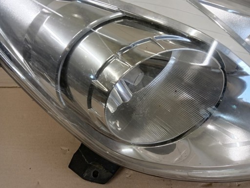 LAMPA FAR DESNA STRANA CITROEN C3 II 2 DS 3 09-17R
