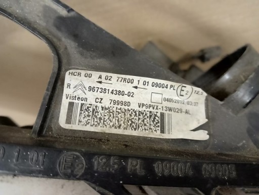 LAMPA FAR DESNA STRANA CITROEN C3 II 2 DS 3 09-17R