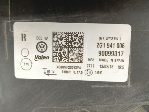 LAMPA FAR DESNA STRANA VW POLO 2G 17-