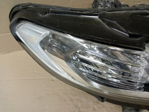 LAMPA FAR DESNA STRANA FORD MONDEO MK5 14-